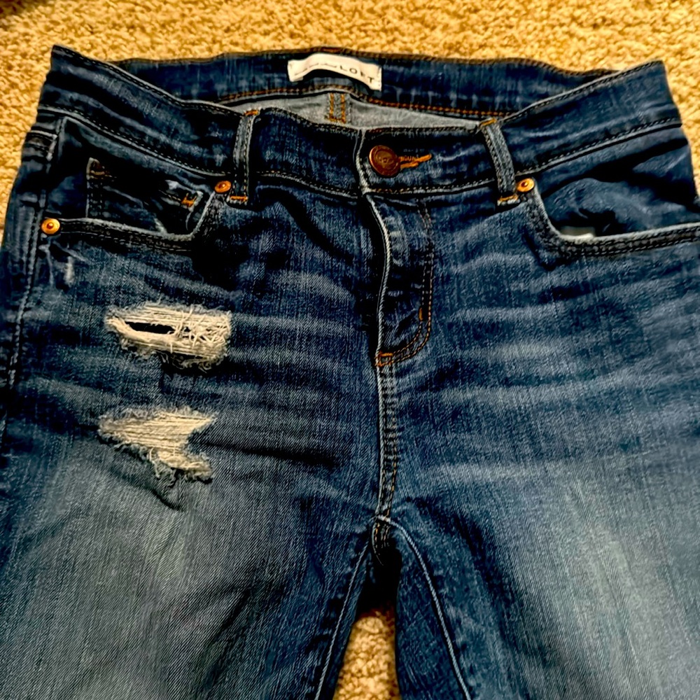 LOFT jeans size 0. Great condition modern skinny